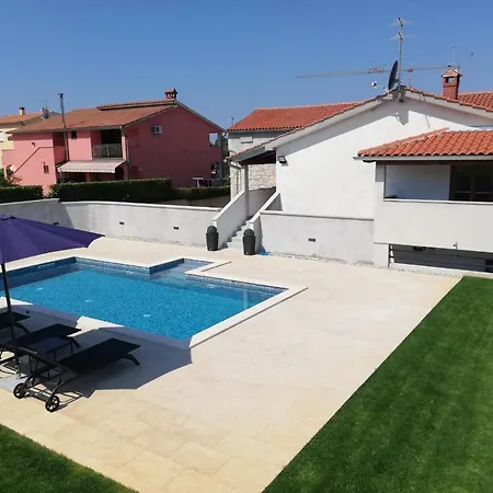 Victoria ポレッチ