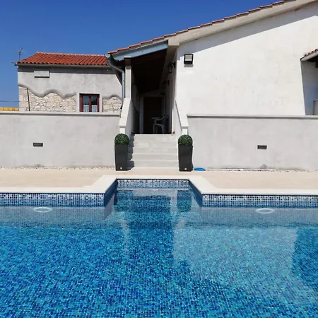 Victoria Apartment Porec